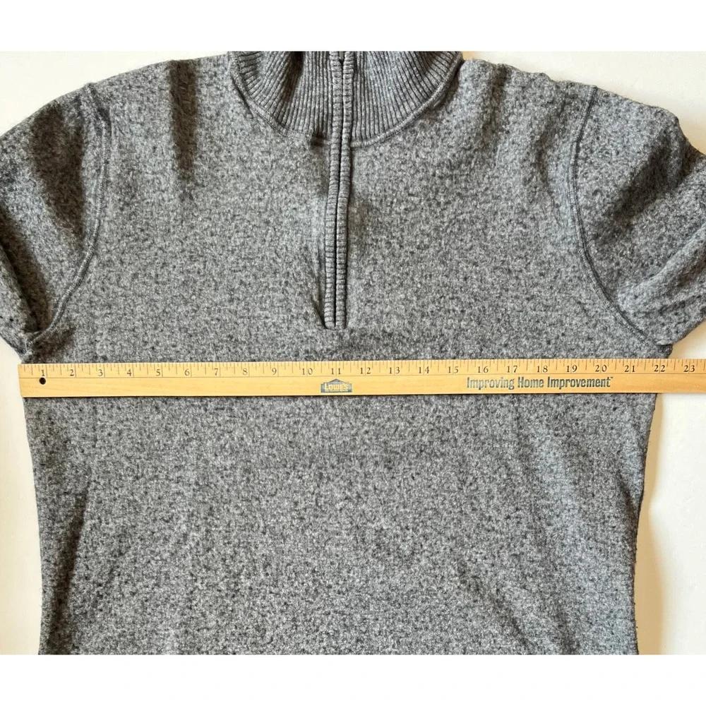 THE NORTH FACE - TNF- Men's Wool Gray 1/4 Zip‎ Pullover Sweater  - Large**
